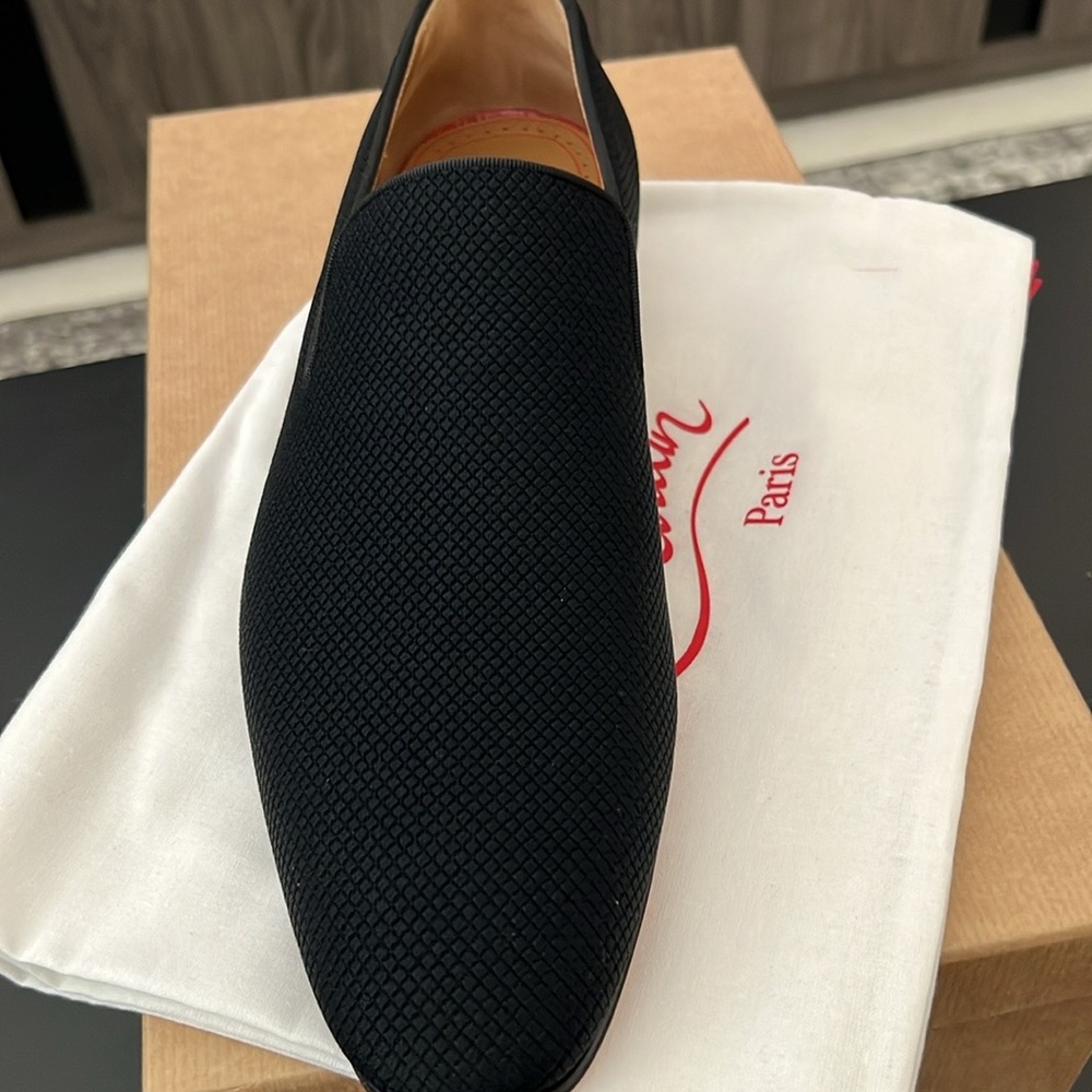 Brand new pair of Christian Louboutin